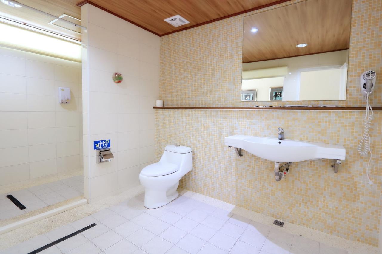 Kenting White Hotel Heng-ch'un Exteriör bild